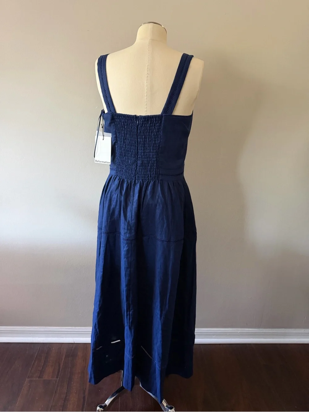 NWT Reformation Everett Linen dress 10, Navy Square Neck Sundress with Pockets - Picture 9 of 9